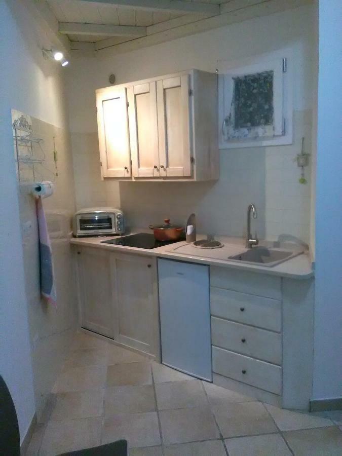 Elisea House Apartment Oria  Exterior photo